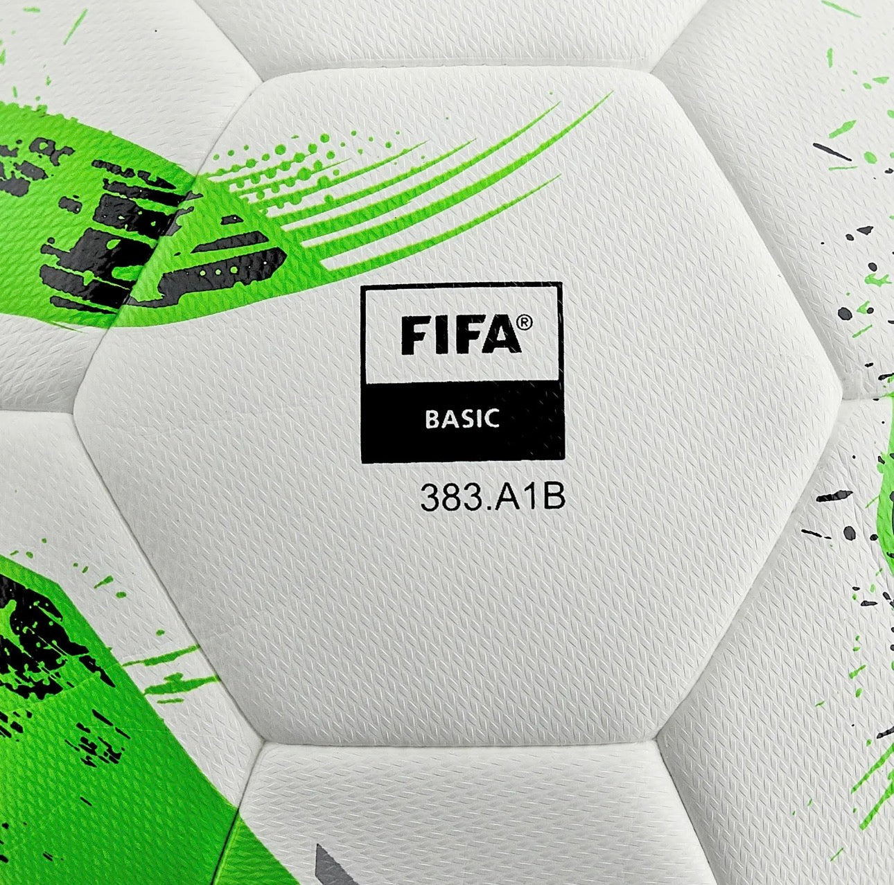 MACRON SOLSTICE XI TRAINING BALL - SET OF 5 Macron Store Hastings